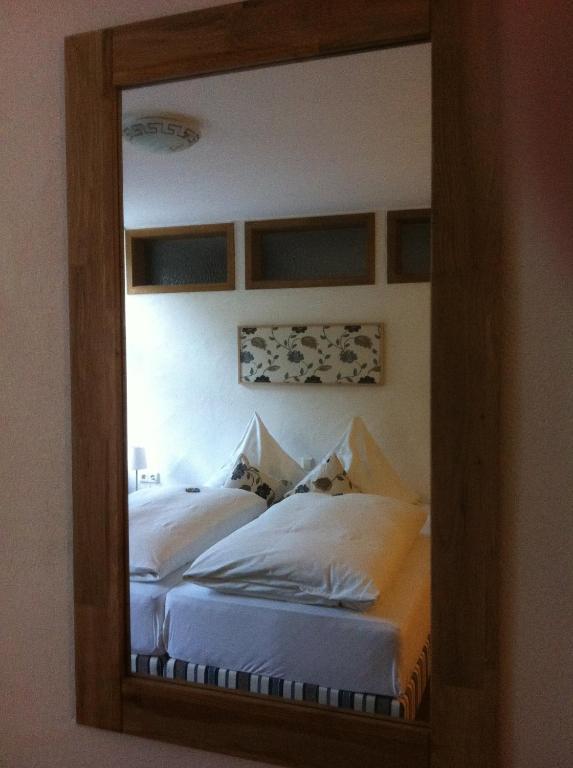 Moselland Hotel Im Enderttal Zum Onkel Willi كوتشيم المظهر الخارجي الصورة